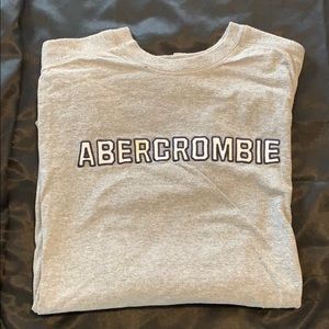 Abercrombie and Fitch grey long sleeve tee XL